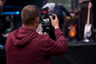 米兰体育app下载安装-英超激战纪录：史上最精彩的逆转场面总结，英超大战